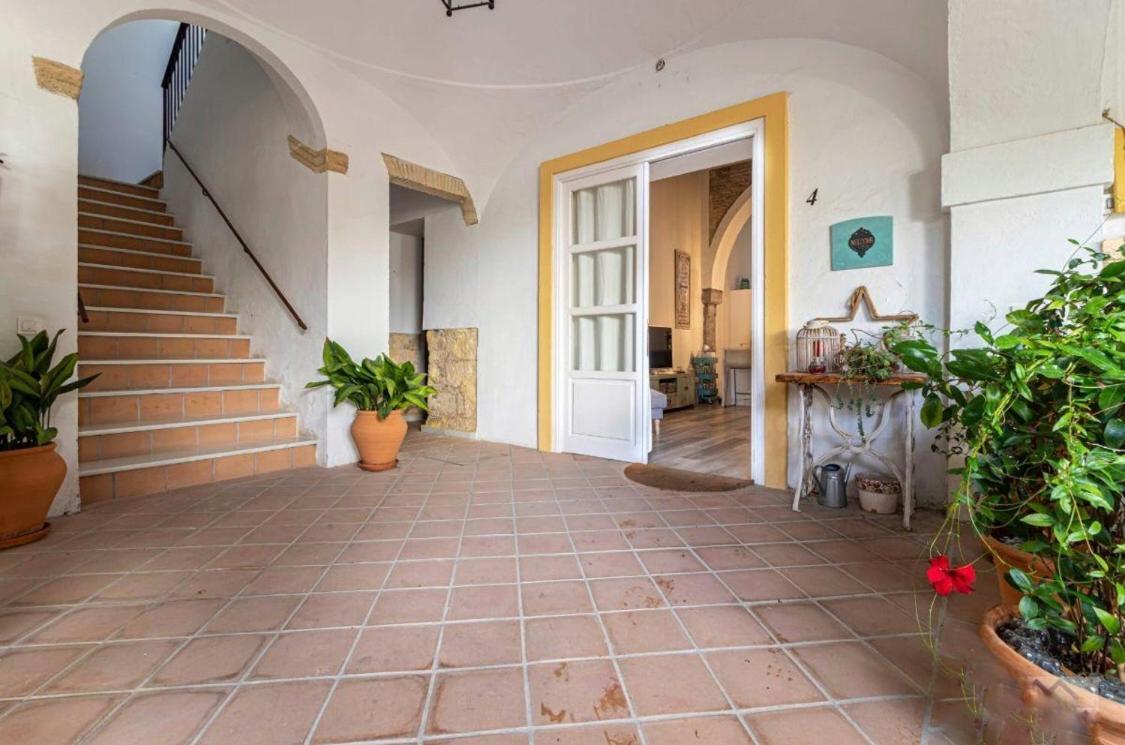 Loft Bodega San Blas Con Porche Y Parking Jerez de la Frontera Exterior photo